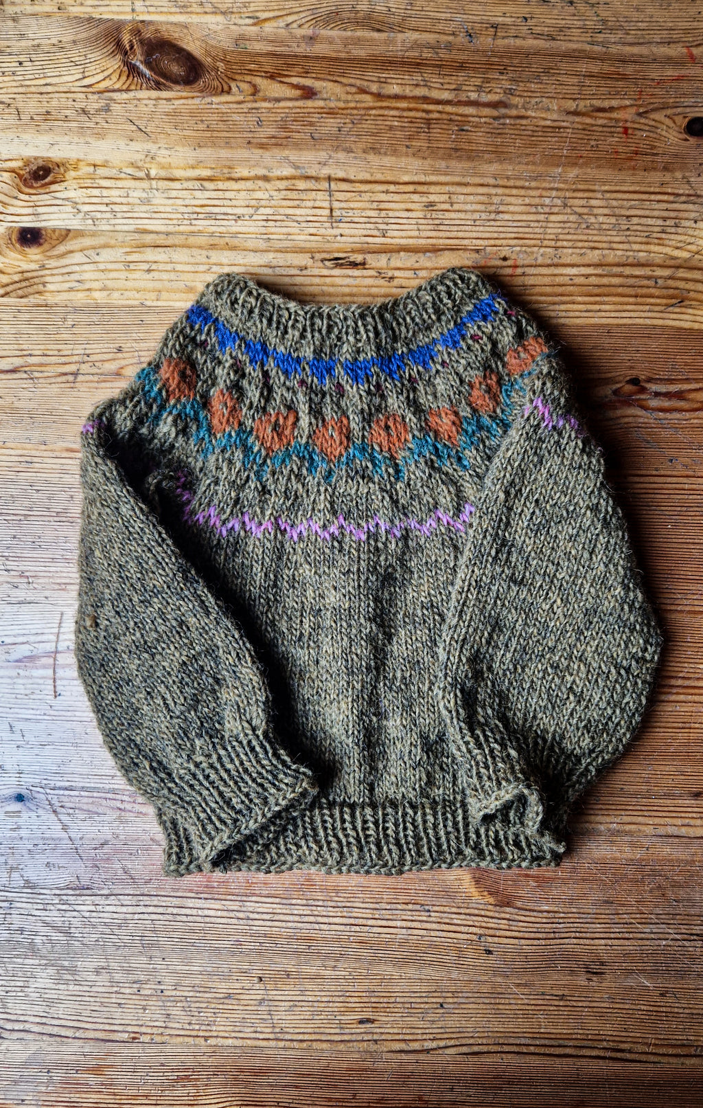 Handgestrickte pullover island muster grösse 92