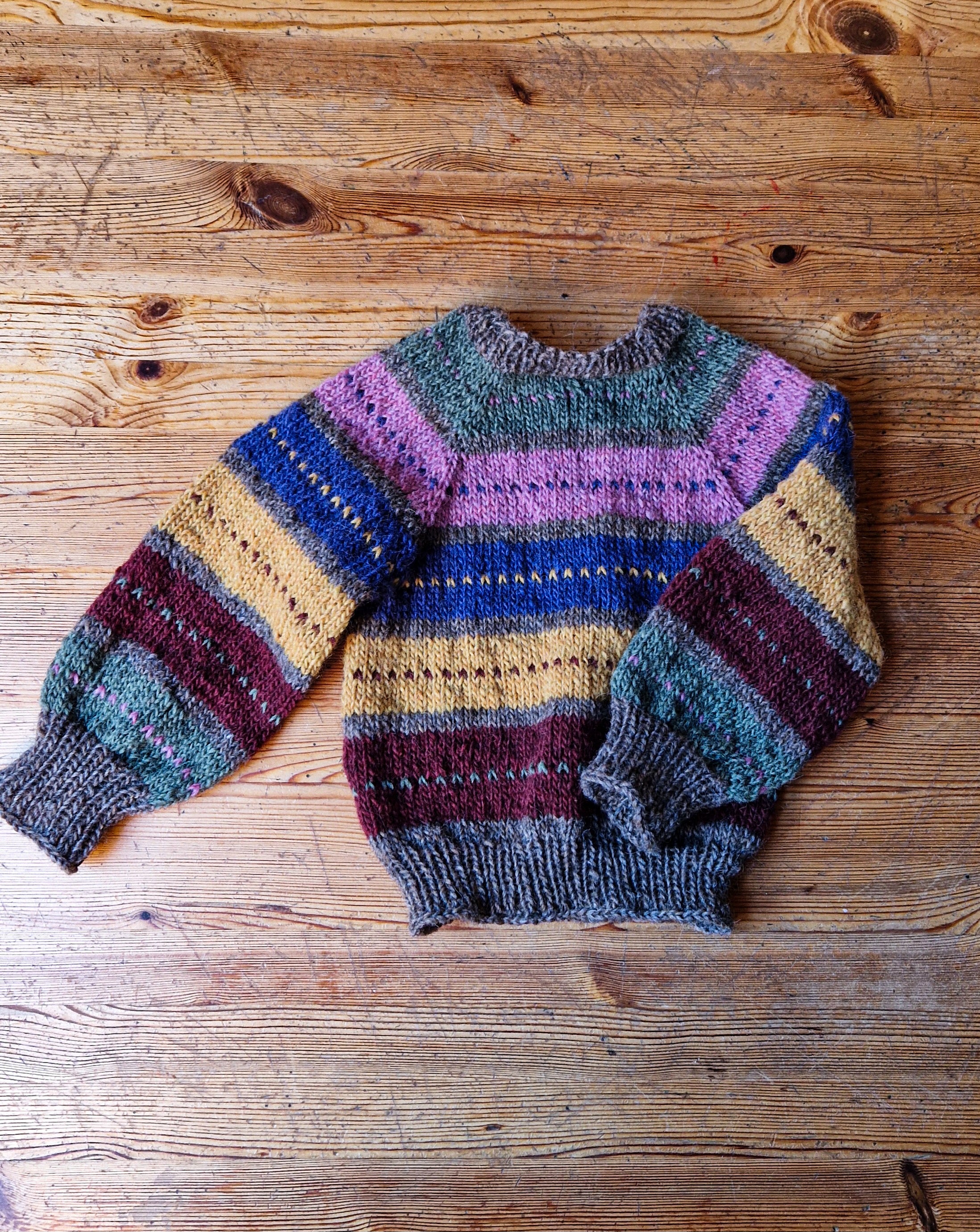 Handgestrickter Kinderpullover aus Öko-Islandwolle – Unisex Strickpullover Größe 110 – Naturwolle nachhaltig & warm