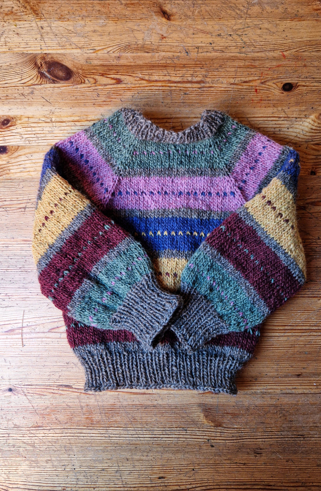 Handgestrickter Kinderpullover aus Öko-Islandwolle – Unisex Strickpullover Größe 110 – Naturwolle nachhaltig & warm